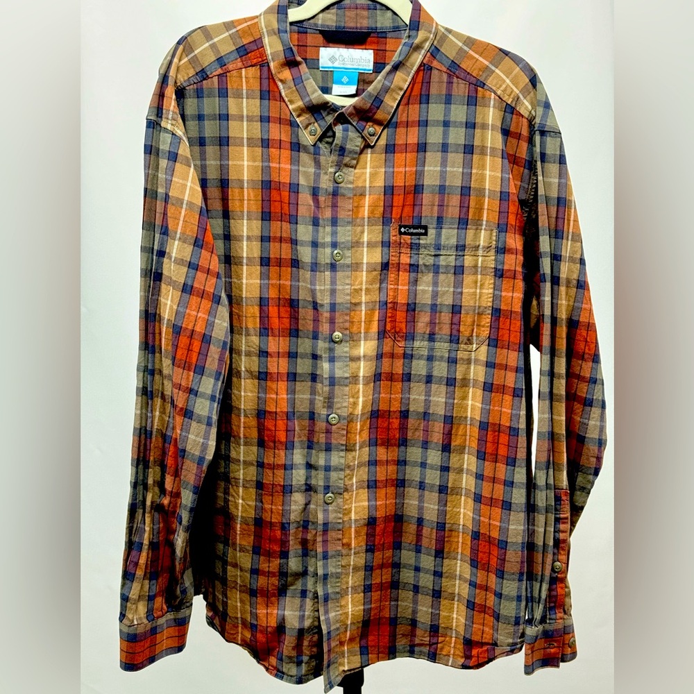Men’s Columbia long sleeve button up shirt XXL